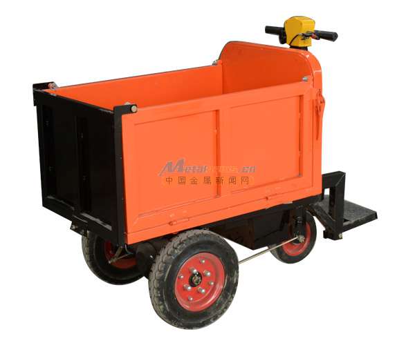水泥渣土運(yùn)輸車代理價(jià)格解析 大越機(jī)械廠如何以合理價(jià)位供應(yīng)工地搬運(yùn)車